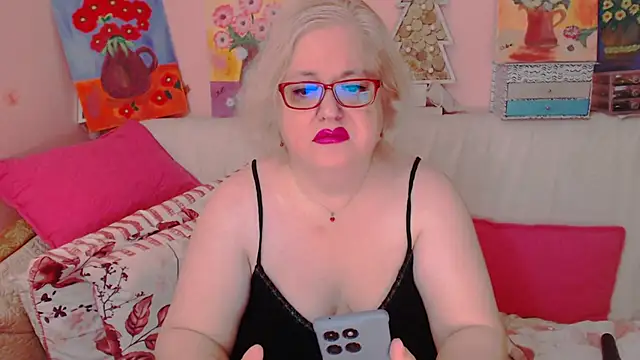 Maturelove xxx online show from June 26, 2026, 7:18 pm
