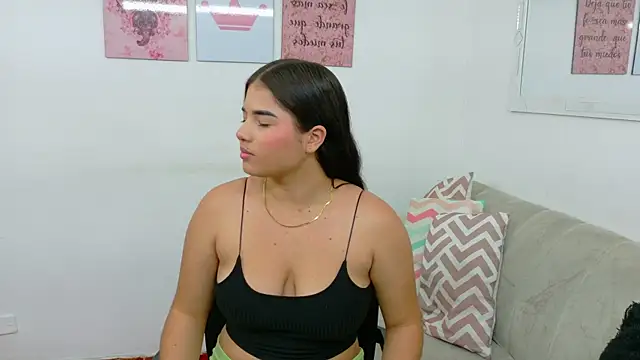 Snapshot of Mulan_rousse chatting on May 20, 2026, 1:28 pm Mulan rousse online show from May 20, 2026, 1:28 pm