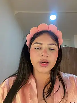 Snapshot of Mulan_rousse chatting on July 25, 2026, 8:39 pm Mulan rousse online show from July 25, 2026, 8:39 pm
