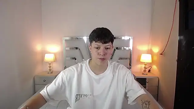 Snapshot of Asher_addamss_ chatting on April 30, 2026, 8:57 pm Asher addamss online show from April 30, 2026, 8:57 pm
