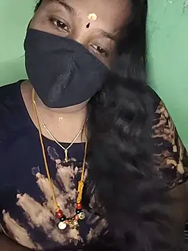 Snapshot of tamil_butterfly chatting on June 14, 2026, 8:38 am tamil butterfly online show from June 14, 2026, 8:38 am