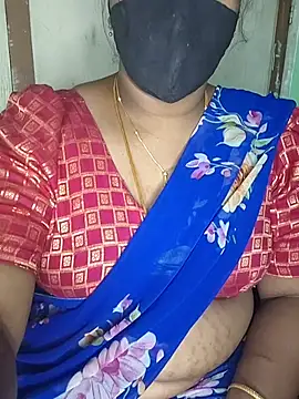 Snapshot of tamil_butterfly chatting on June 22, 2026, 11:18 am tamil butterfly online show from June 22, 2026, 11:18 am