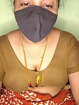 Snapshot of tamil_butterfly chatting on July 1, 2026, 2:13 am tamil butterfly online show from July 1, 2026, 2:13 am