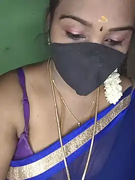 Snapshot of tamil_butterfly chatting on July 4, 2026, 6:14 pm tamil butterfly online show from July 4, 2026, 6:14 pm