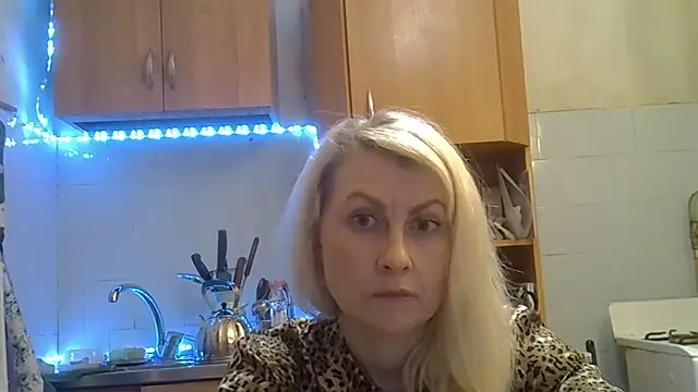 Kellyone11 online show from May 4, 2026, 9:22 pm