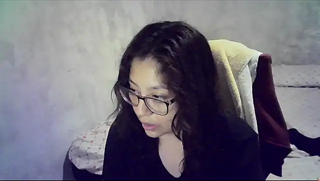 Grace Moon04 online show from May 2, 2026, 10:42 am