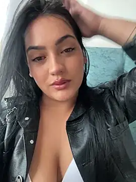 SahanaPrincesss online show from April 30, 2026, 4:02 pm