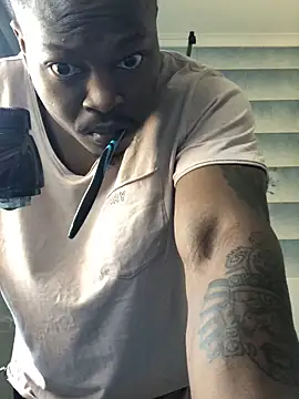 JoeBlackson69 online show from May 8, 2026, 9:36 am