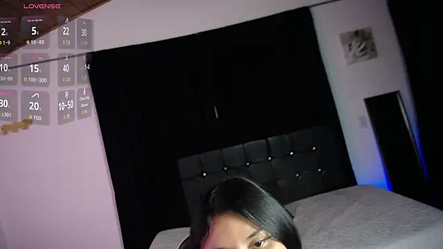 Snapshot of Athena_snaw chatting on June 25, 2026, 5:12 am Athena snaw online show from June 25, 2026, 5:12 am