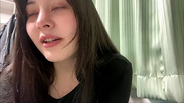 Snapshot of Sonata_Asky chatting on May 15, 2026, 11:12 pm Sonata Asky online show from May 15, 2026, 11:12 pm