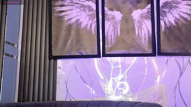 Pinky doll777 online show from May 15, 2026, 8:05 pm