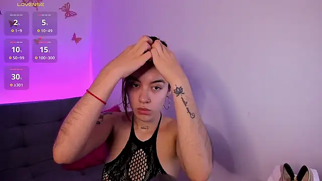 Snapshot of tessafoxie chatting on July 14, 2026, 12:33 pm tessafoxie online show from July 14, 2026, 12:33 pm