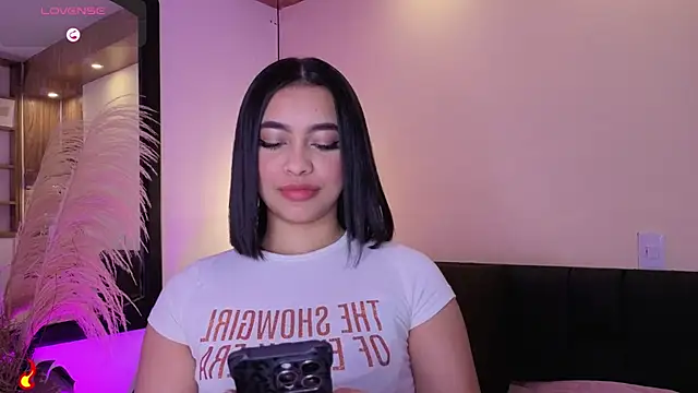 Chloe monroee online show from July 4, 2026, 3:24 am