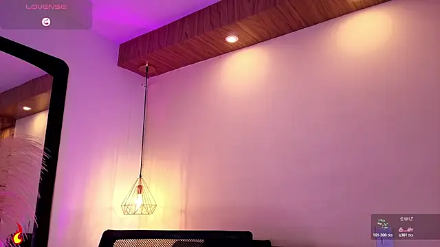 Chloe monroee online show from July 17, 2026, 3:24 am