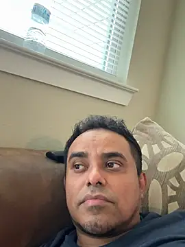 Snapshot of tommy0303 chatting on July 15, 2026, 8:03 pm tommy0303 online show from July 15, 2026, 8:03 pm