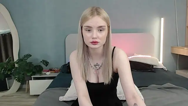 Snapshot of Angel_Share chatting on May 30, 2026, 1:46 am Angel Share online show from May 30, 2026, 1:46 am