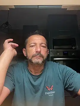 Snapshot of daddy3945 chatting on June 4, 2026, 4:18 am daddy3945 online show from June 4, 2026, 4:18 am