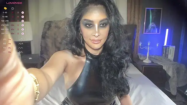 Snapshot of iyotara__ chatting on May 30, 2026, 2:41 am iyotara online show from May 30, 2026, 2:41 am
