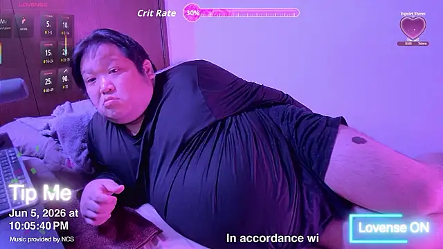 Snapshot of ChubbyBEAR039 chatting on June 5, 2026, 1:06 pm ChubbyBEAR039 online show from June 5, 2026, 1:06 pm