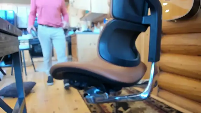 wobbleon online show from April 30, 2026, 4:24 pm