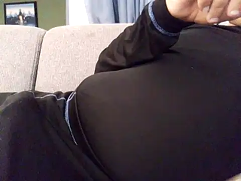 hotjeboy33 online show from July 31, 2026, 8:58 am