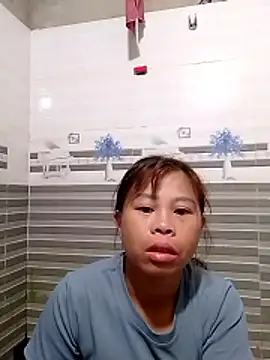 Snapshot of daisyy2 chatting on May 15, 2026, 9:00 pm daisyy2 online show from May 15, 2026, 9:00 pm