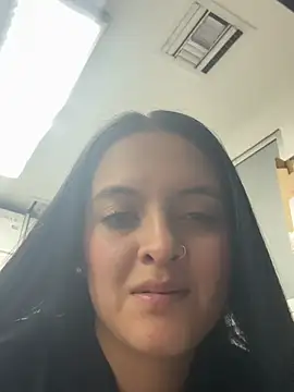 marianm29-1 online show from May 17, 2026, 12:56 pm