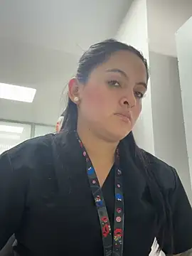 marianm29-1 online show from June 5, 2026, 2:23 pm
