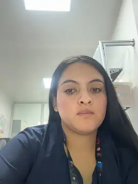 marianm29-1 online show from June 10, 2026, 1:43 pm