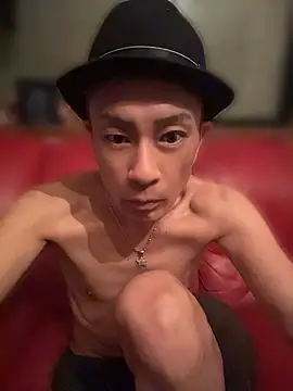 Snapshot of takashi1113 chatting on June 3, 2026, 9:01 am takashi1113 online show from June 3, 2026, 9:01 am