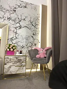 Snapshot of DaisyAmour chatting on June 9, 2026, 6:30 pm DaisyAmour online show from June 9, 2026, 6:30 pm