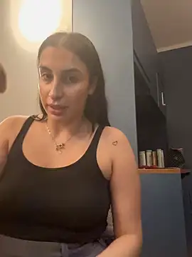 Snapshot of its_Jasmxn chatting on June 30, 2026, 11:28 pm its Jasmxn online show from June 30, 2026, 11:28 pm