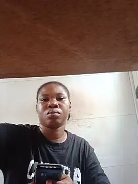 Snapshot of Kettyberry chatting on May 19, 2026, 2:56 pm Kettyberry online show from May 19, 2026, 2:56 pm