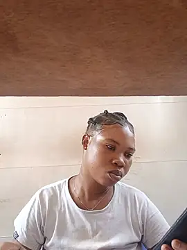 Snapshot of Kettyberry chatting on June 3, 2026, 2:44 pm Kettyberry online show from June 3, 2026, 2:44 pm