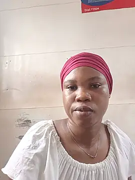 Snapshot of Kettyberry chatting on June 15, 2026, 1:13 pm Kettyberry online show from June 15, 2026, 1:13 pm