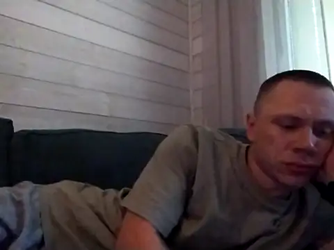 Snapshot of fitboyy_ chatting on June 25, 2026, 5:39 pm fitboyy online show from June 25, 2026, 5:39 pm