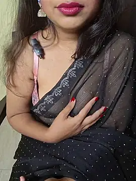 Snapshot of Hot-CouplesX chatting on August 1, 2026, 10:03 am Hot-CouplesX online show from August 1, 2026, 10:03 am