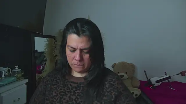 Snapshot of Martina_Foxy01 chatting on May 18, 2026, 11:27 am Martina Foxy01 online show from May 18, 2026, 11:27 am