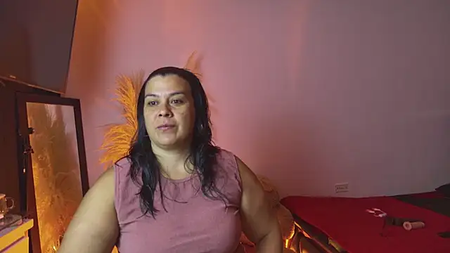 Snapshot of Martina_Foxy01 chatting on June 14, 2026, 11:23 am Martina Foxy01 online show from June 14, 2026, 11:23 am