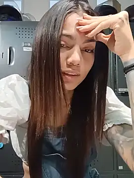 VeroJenkins  online show from August 8, 2026, 1:02 pm