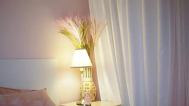 AdelineMoon online show from June 10, 2026, 7:57 pm