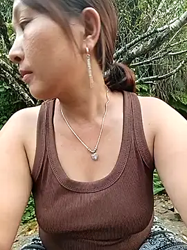 ABCKUTE20 online show from July 21, 2026, 10:39 am