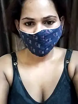 Snapshot of Roji_bha chatting on May 13, 2026, 4:32 am Roji bha online show from May 13, 2026, 4:32 am