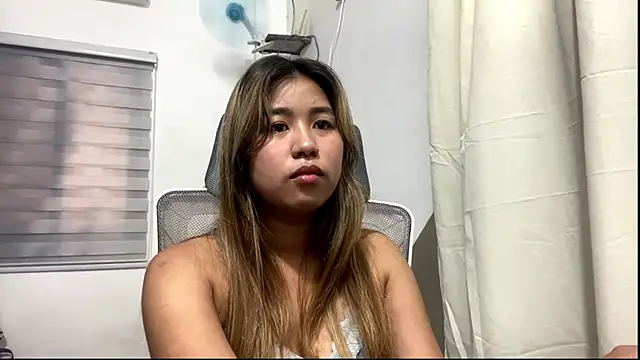 Snapshot of SammyFaragoza chatting on May 10, 2026, 2:17 am SammyFaragoza online show from May 10, 2026, 2:17 am