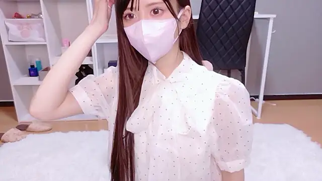 Snapshot of hina_mochi chatting on June 14, 2026, 12:51 pm hina mochi online show from June 14, 2026, 12:51 pm