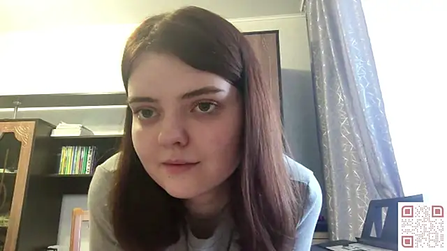 Snapshot of RebelDesiree chatting on May 15, 2026, 10:00 am RebelDesiree online show from May 15, 2026, 10:00 am