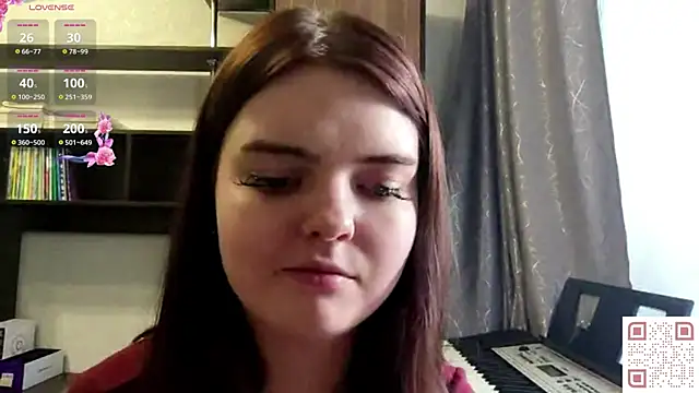 Snapshot of RebelDesiree chatting on May 21, 2026, 9:05 am RebelDesiree online show from May 21, 2026, 9:05 am