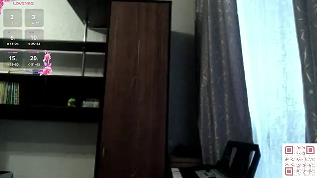 Snapshot of RebelDesiree chatting on June 15, 2026, 6:15 am RebelDesiree online show from June 15, 2026, 6:15 am