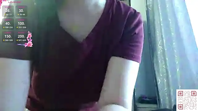 Snapshot of RebelDesiree chatting on June 16, 2026, 8:17 am RebelDesiree online show from June 16, 2026, 8:17 am