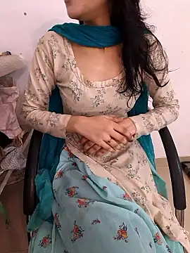 Snapshot of zoya_baby_ chatting on June 19, 2026, 3:55 am zoya baby online show from June 19, 2026, 3:55 am